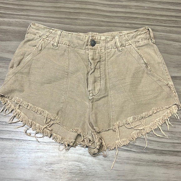 FREE PEOPLE HIGH RISE GREEN MILITARY SYLE CUT OFF SHORTS 8 - Picture 2 of 16